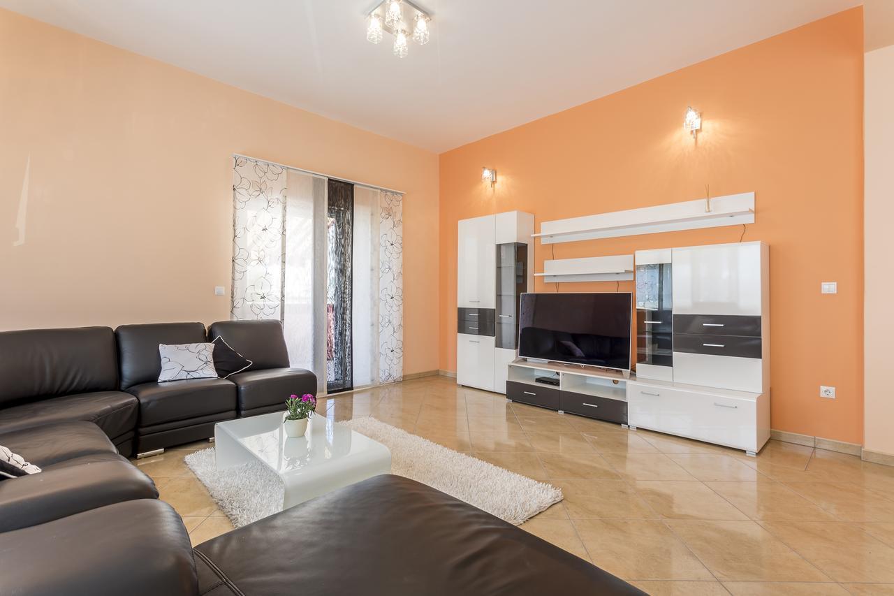 Apartmani Lukic สปลิท ภายนอก รูปภาพ