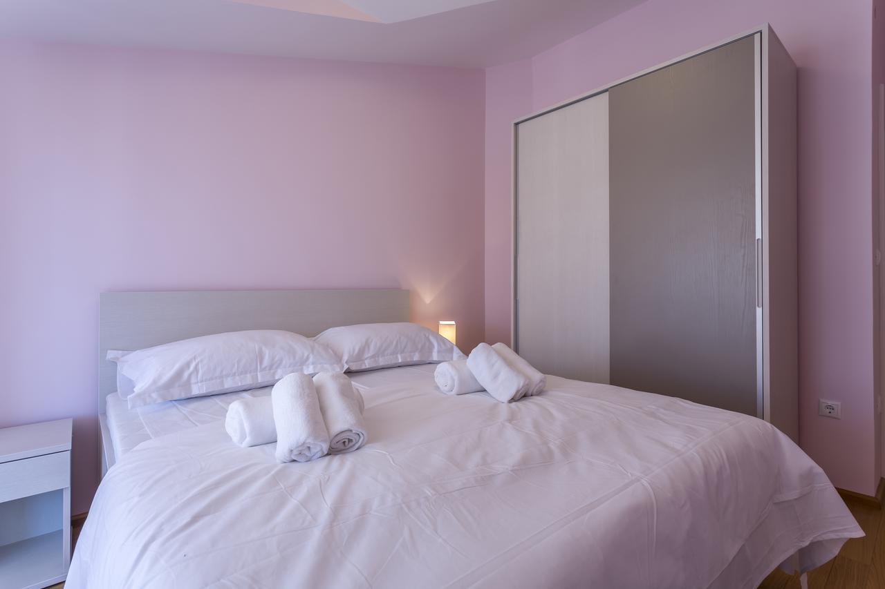 Apartmani Lukic สปลิท ภายนอก รูปภาพ