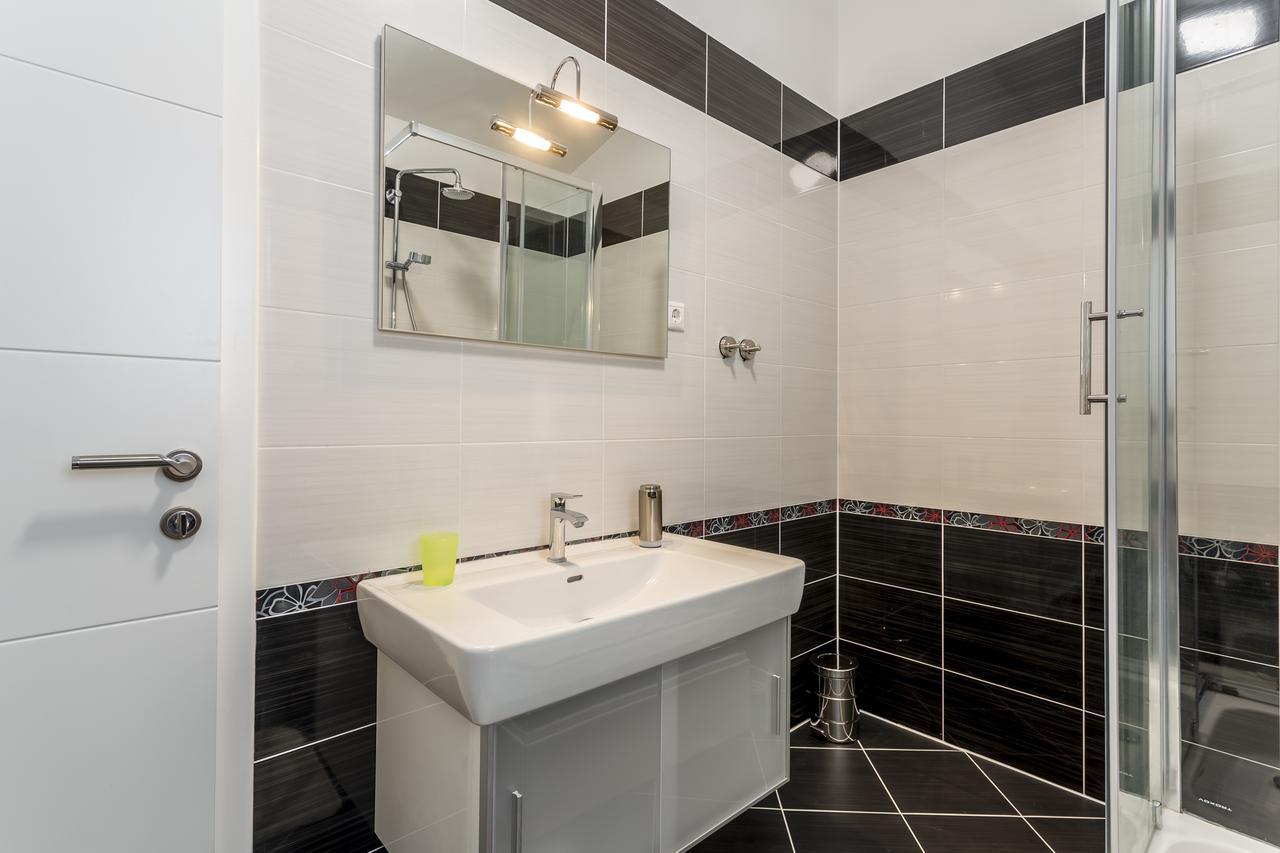 Apartmani Lukic สปลิท ภายนอก รูปภาพ