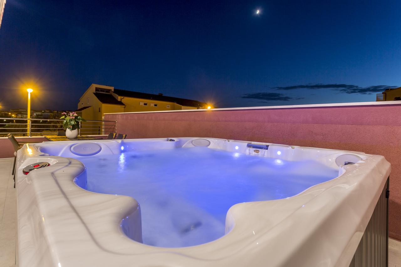 Apartmani Lukic สปลิท ภายนอก รูปภาพ